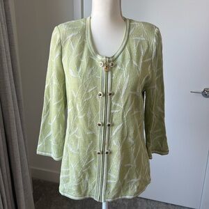 St. John Soft Green Knitwear